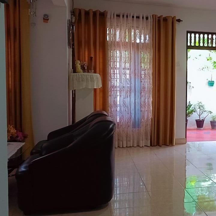 Coco One Holiday Inn Mirissa Luaran gambar