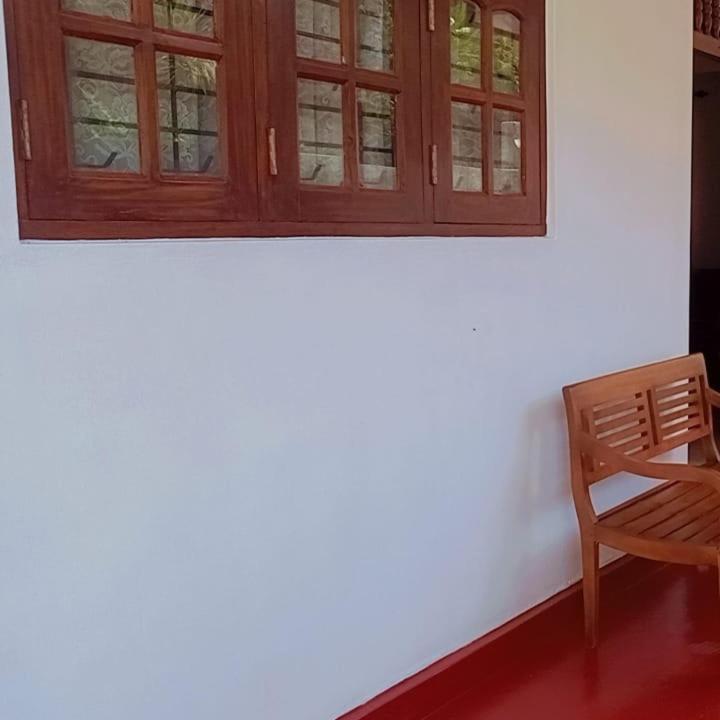 Coco One Holiday Inn Mirissa Luaran gambar